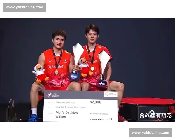 羽毛球巅峰对决瞬间激烈较量精彩纷呈